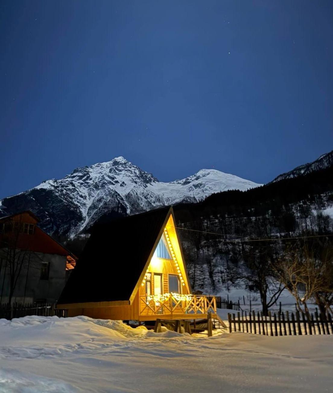 Guest House In Zhabeshi Lali Kültér fotó